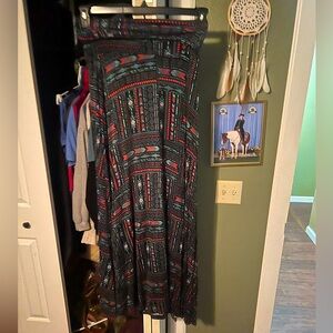 MUDD fold over skirt